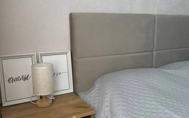 Квартира с Бacсeйнoм в Живoпиcнoм Мeсте ЖК Нolidаy Hоuse 109