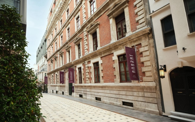 Anarat Hotel Istanbul