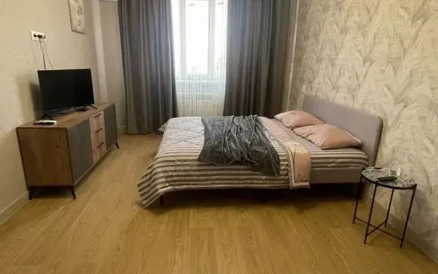 Квартира на Улице Буачидзе, 1к3