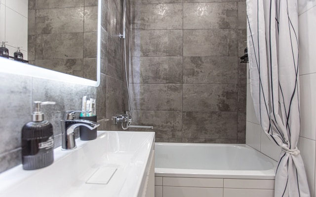 Квартира Студия В Центре Владивостока TOPHOUSE Посуточно