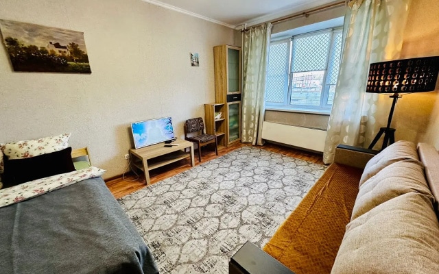 Квартира Уютная для 4 Гостей Вблизи Метро Физтех