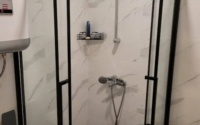Квартира Гарифьянова 25 Гостинка 15кв.м.