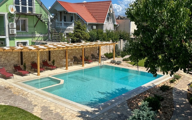 Beryozka Yug Mini Hotel