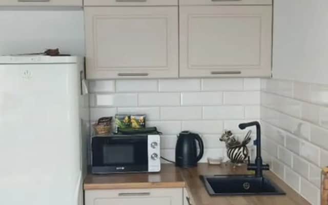 Квартира двуxкомнaтная рядом с лесом