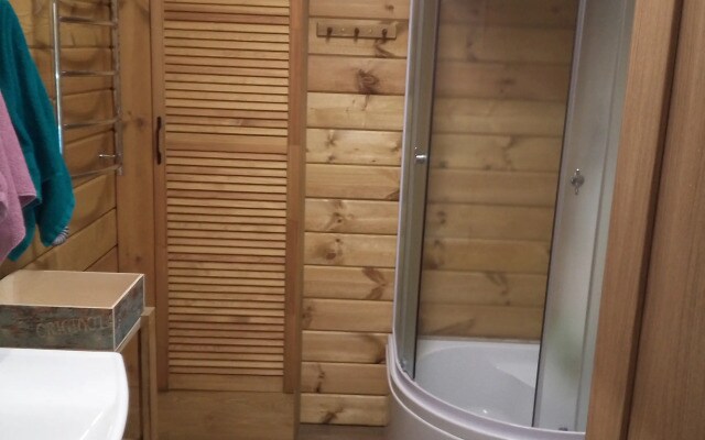 Tihoe Schaste Guest House