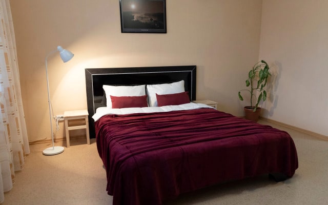 Апартаменты Урал Братьев Кашириных 87 А