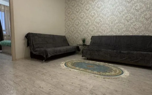 Квартира на Александра Усольцева 30