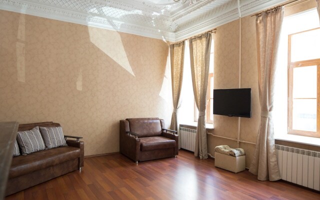 BM 13 Apartments