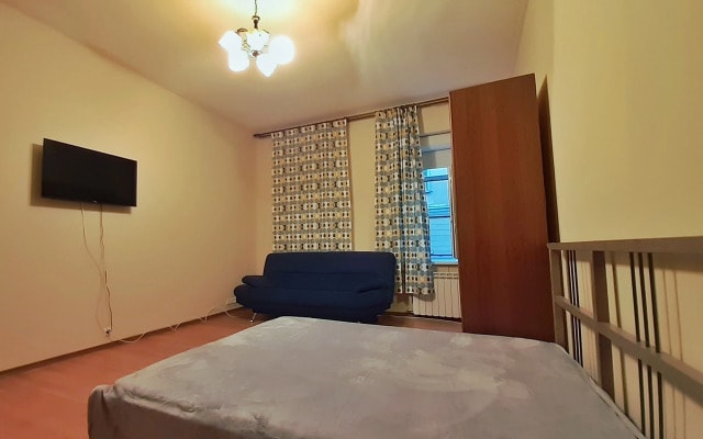 U Tavricheskogo Sada Apartments