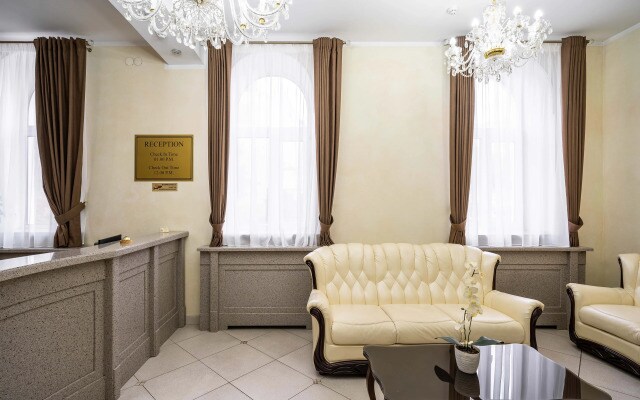 Отель Губернский