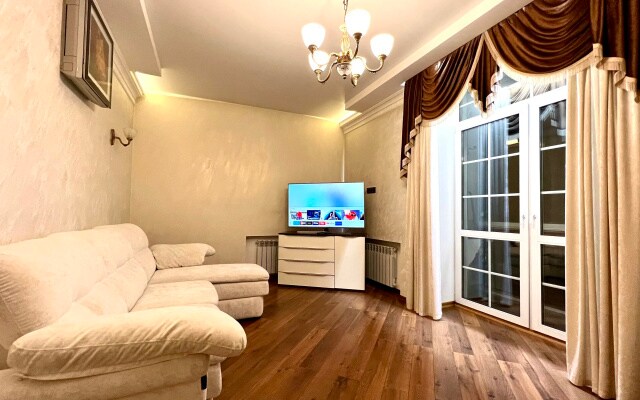 Квартира 3-комнатная Премиум Класса Yarapartments на Советской 21