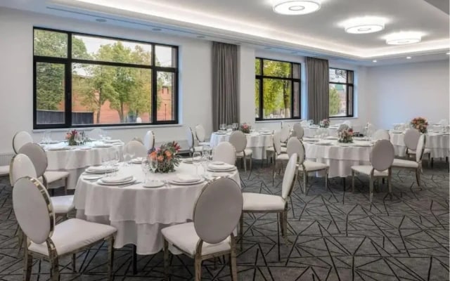 Отель Sheraton (Шератон) Нижний Новгород Кремль