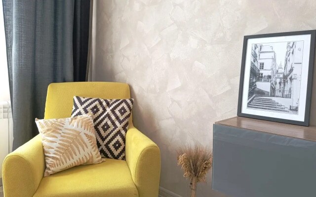 Апартаменты Aura сети DeNewHome в центре Левого берега