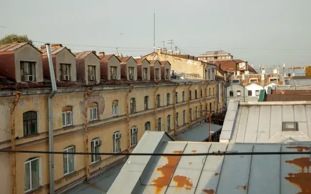 Отель Истории Крыш (Roof Story)