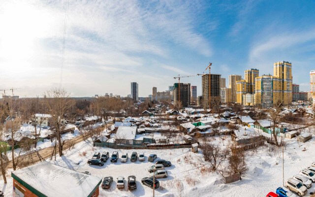 Апартаменты DreamHouse на 8 марта