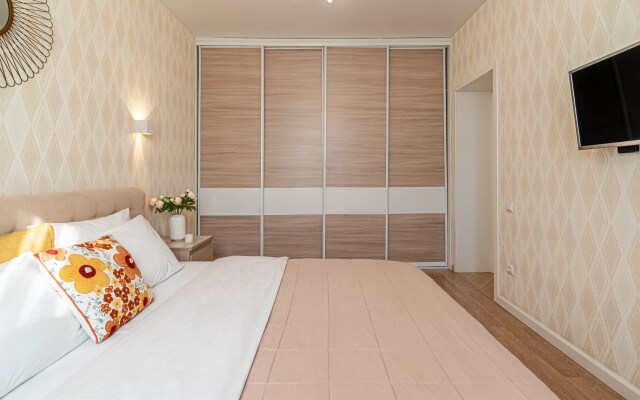 Квартира Bliss Aparts October Avenue 23