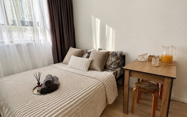 Квартира Life Apartments