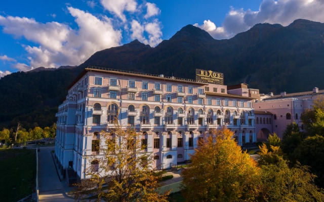 Отель Rixos Krasnaya Polyana Sochi