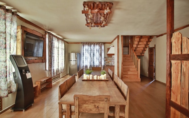 Kottedzh Na Polevoj Guest House