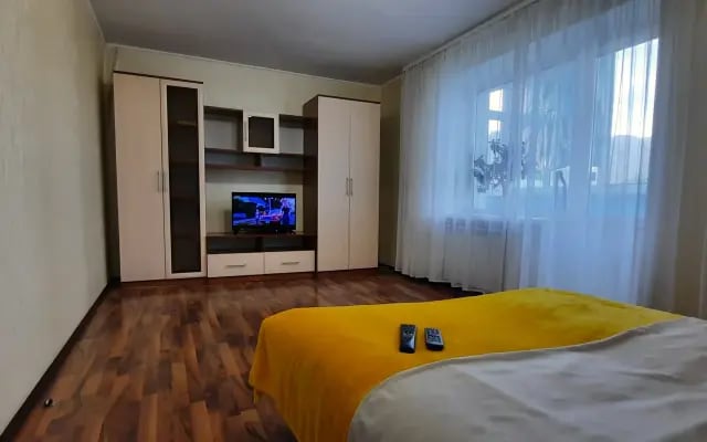 Квартира рядом с ТАУ Галерея Саратов