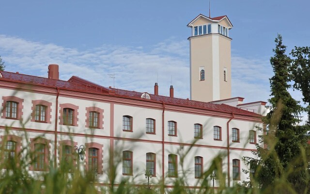 Отель Генрих