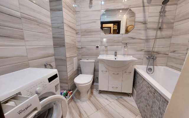 Апартаменты J&S Apartment