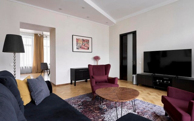 Апартаменты Bridge Apartments