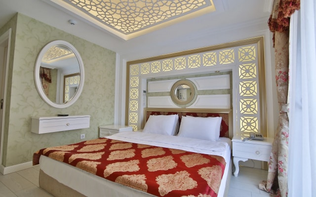 Отель Queens Land Istanbul