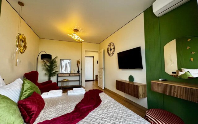 Квартира 1к. 42 м² Изумрудная