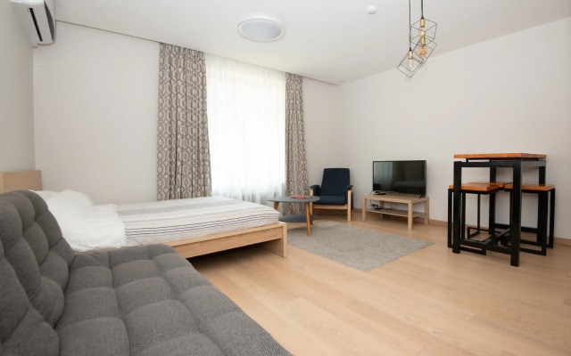 Aпартаменты #1 Superior studio for 2+2 by Lo Apartments
