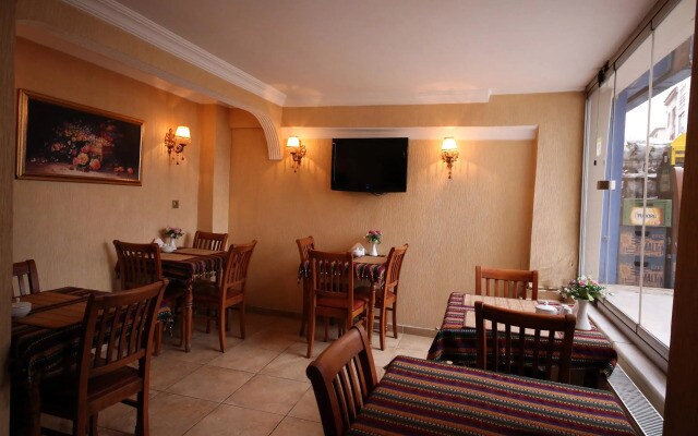 Asitane Life Hotel
