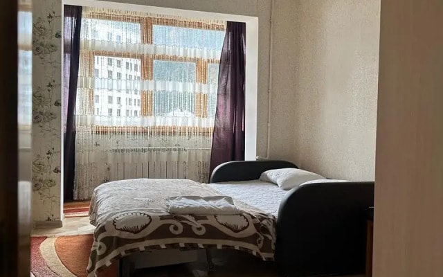 Квартира на Пихтовый 6-32