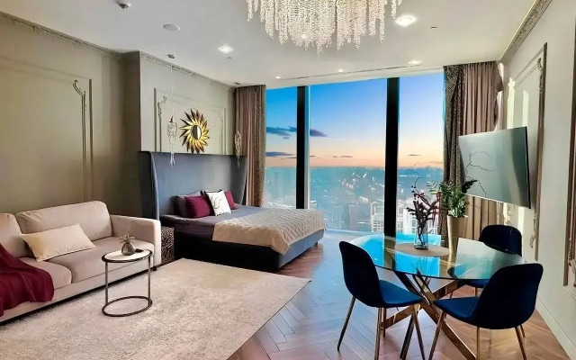 Апартаменты Sky City Moscow Уютная Студия на 43 этаже с видом на закат! Lux дизайн! Виден весь город!