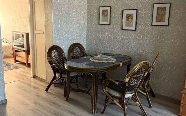 Квартира рядом с рыбной деревней