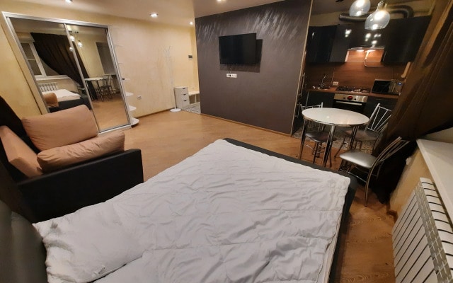 Ulitsa Suvorova 153k4 Apartments