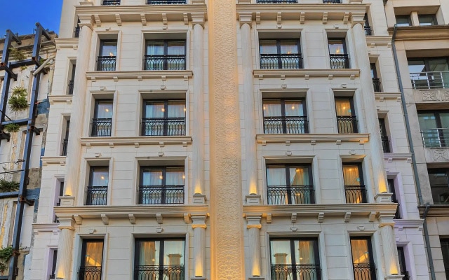Mukarnas Pera Hotel
