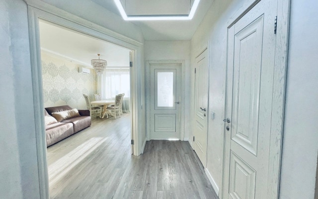 VEGAS APARTMENTS residential complex Podkova, Gornaya, 6a