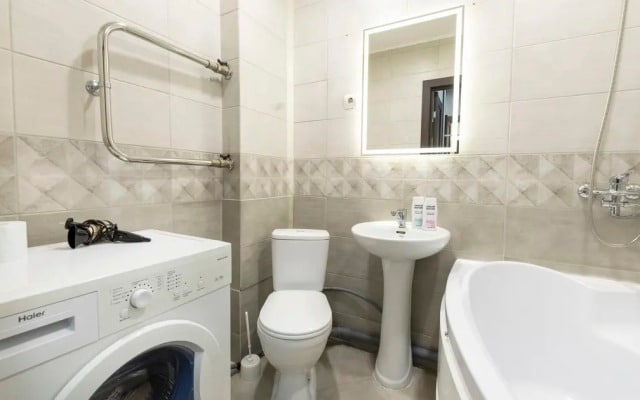 Апартаменты Prince Apartments на Проспекте Строителей 18