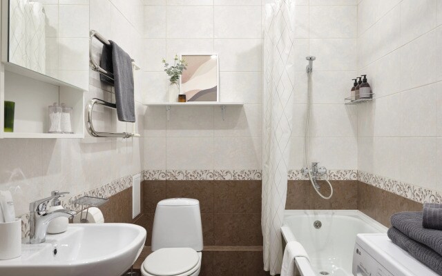Апартаменты 9 min Airport Studio