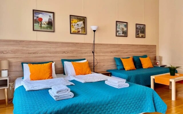 Квартира InRoomSPb на Невском
