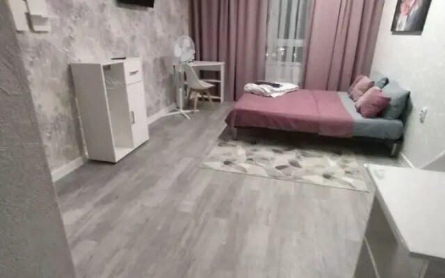 Квартира студия на Набережной Иркута 21