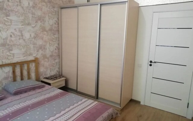 Квартира с Выходом на Личную Беседку с Балкона
