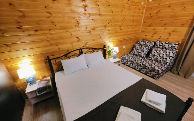 Отель Wood Hotel Topál
