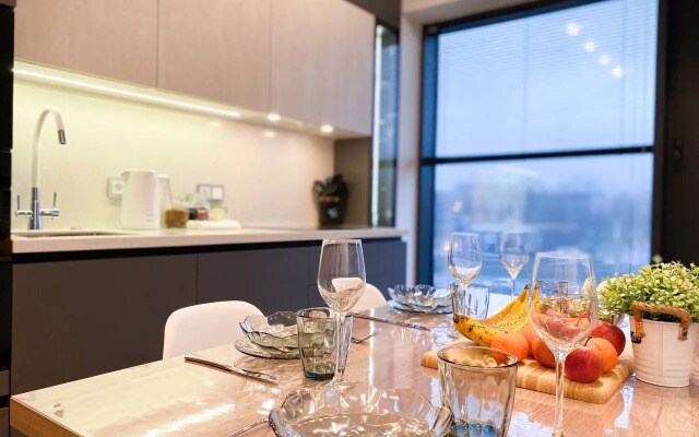 Квартира KatrinRent Business Family Suite с Панорамными Окнами