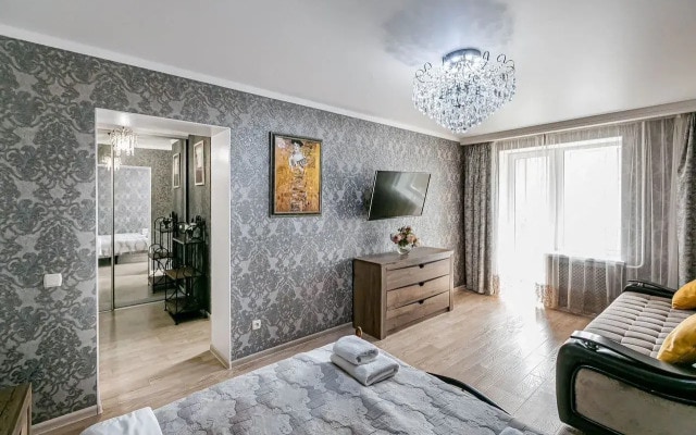 Квартира на Улице Тельмана 42