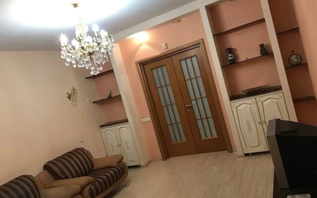 Квартира на бульваре Победы 45а