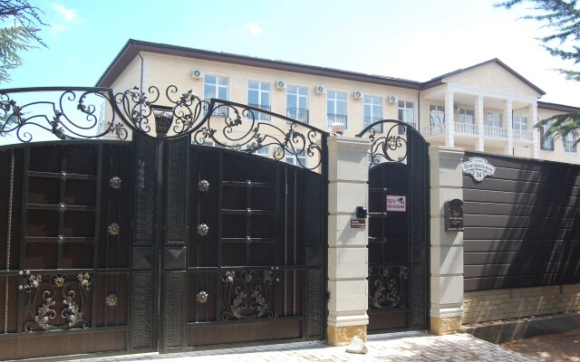 Отель Кристалл