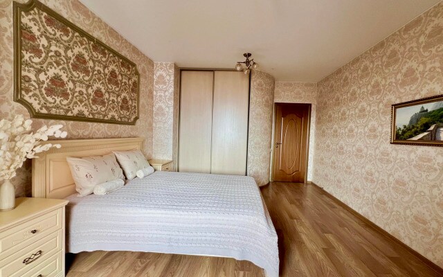 Квартира Большая на Чехова
