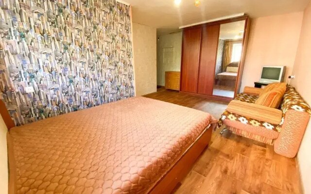 Квартира на Антонова, 4