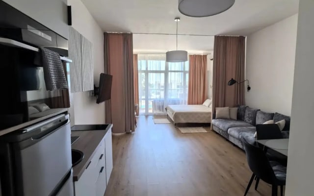 Апартаменты atlas на 1 линии у моря hotel&spa